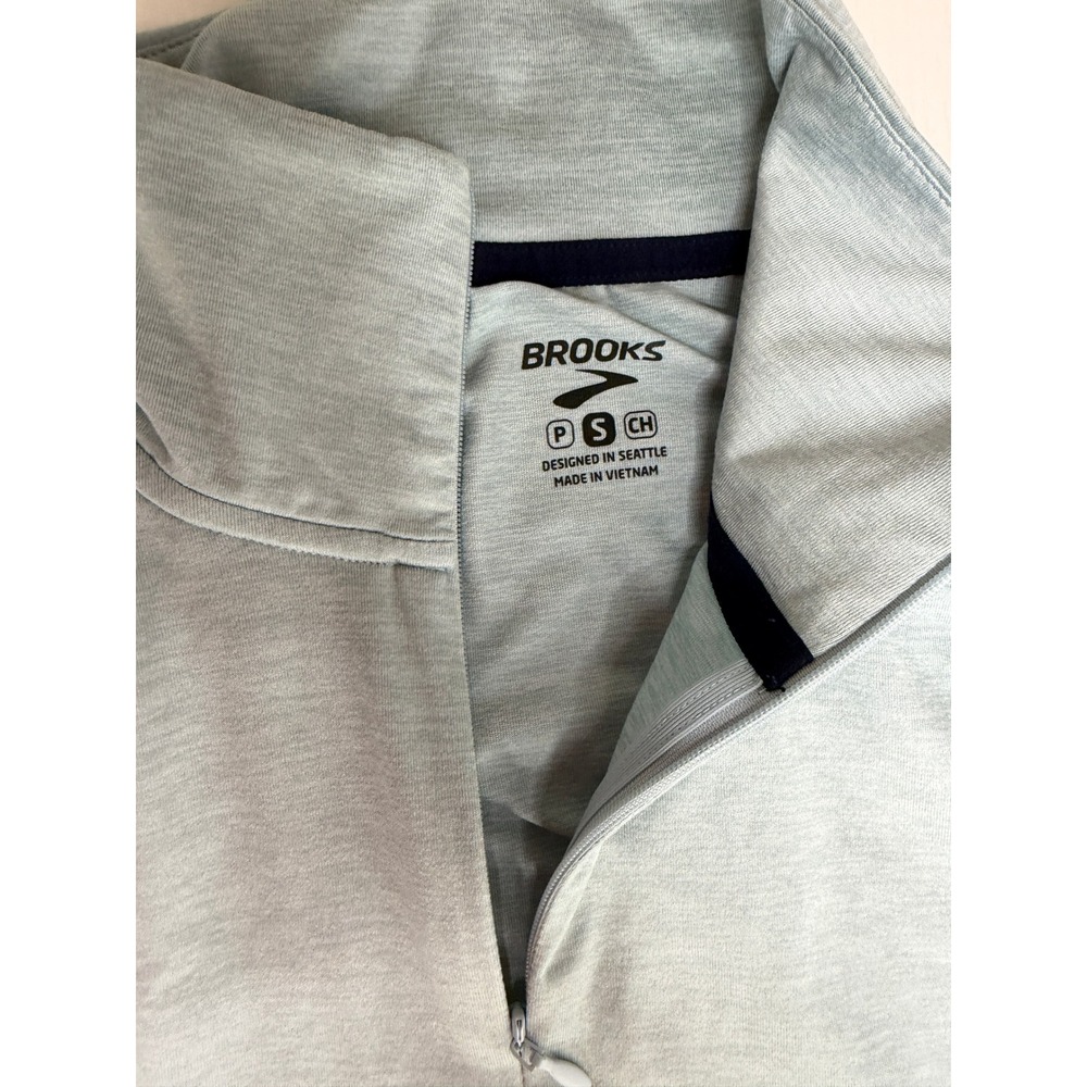 Women's Brooks Dash Half Zip Running Pullover Lig… - image 6